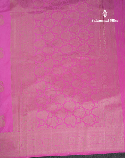 Beautiful Light Pink Semi Georgette Saree With Fancy Border