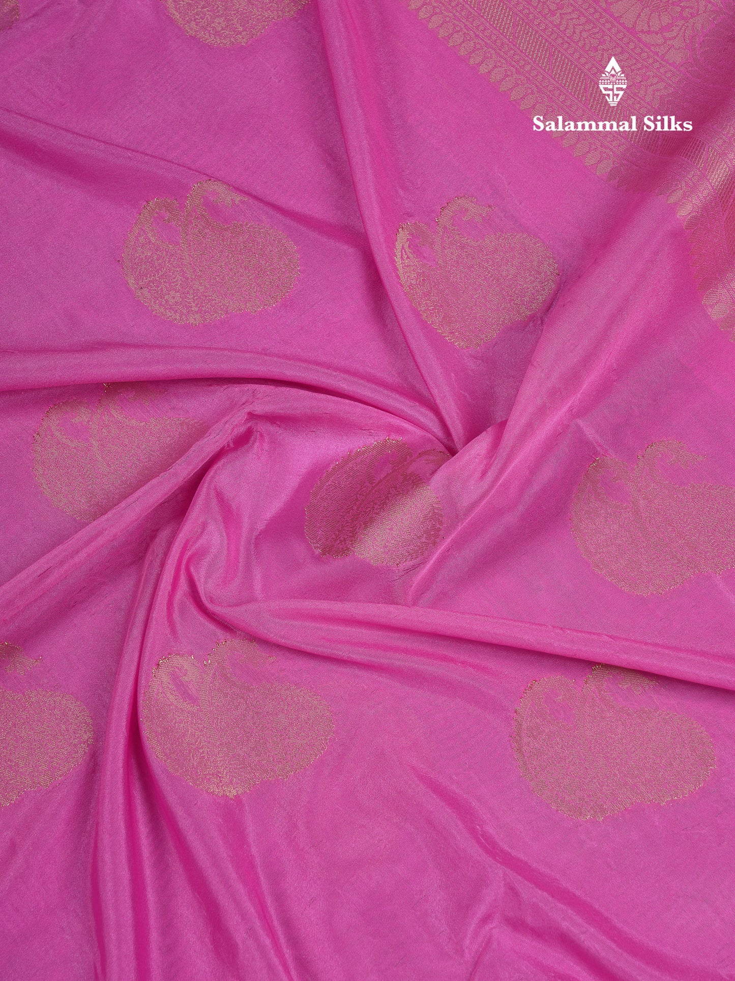 Beautiful Light Pink Semi Georgette Saree With Fancy Border