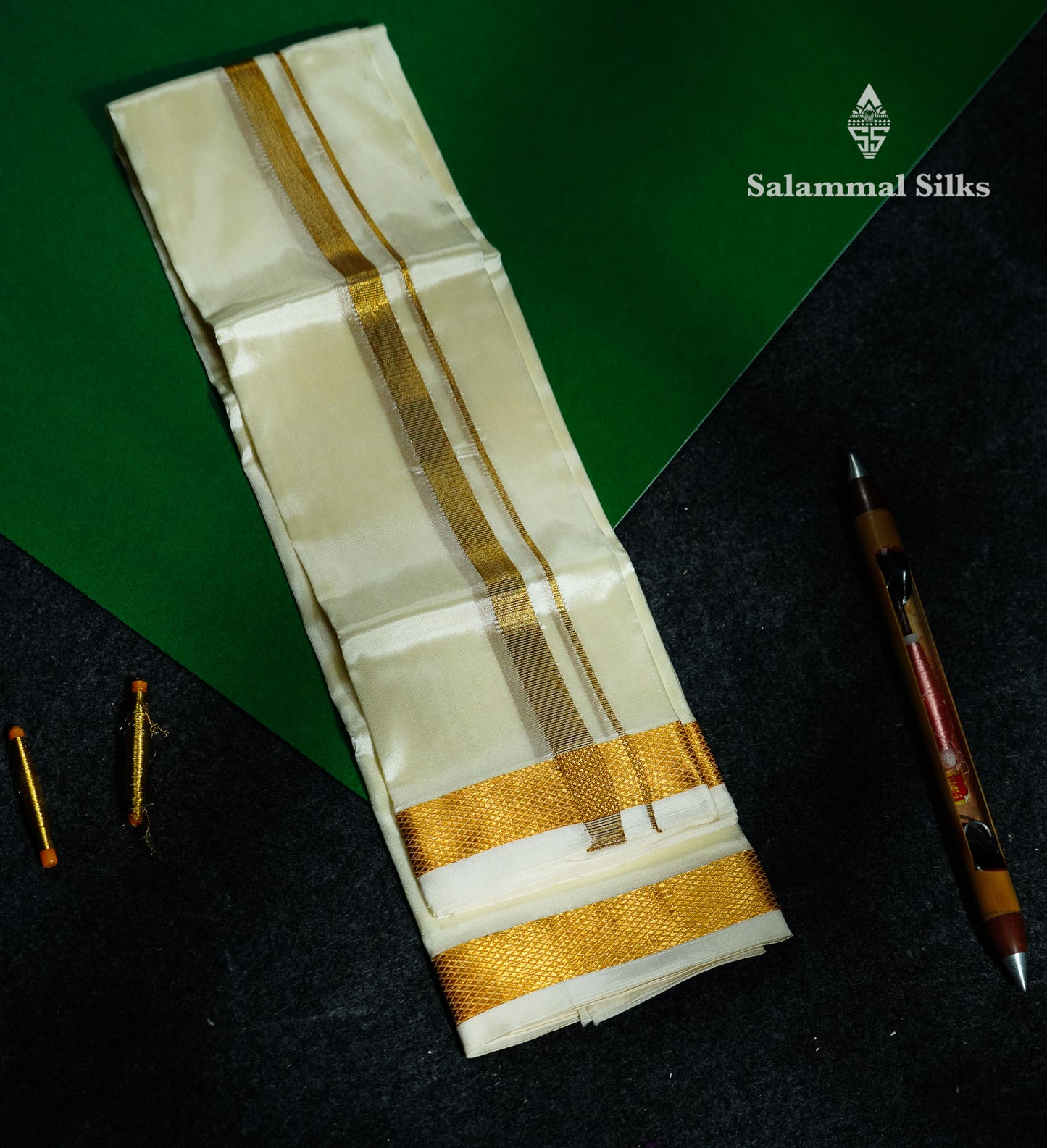 Beautiful Cream White Asha Mix 8 Muzham Dhoti With Gold Zari Border