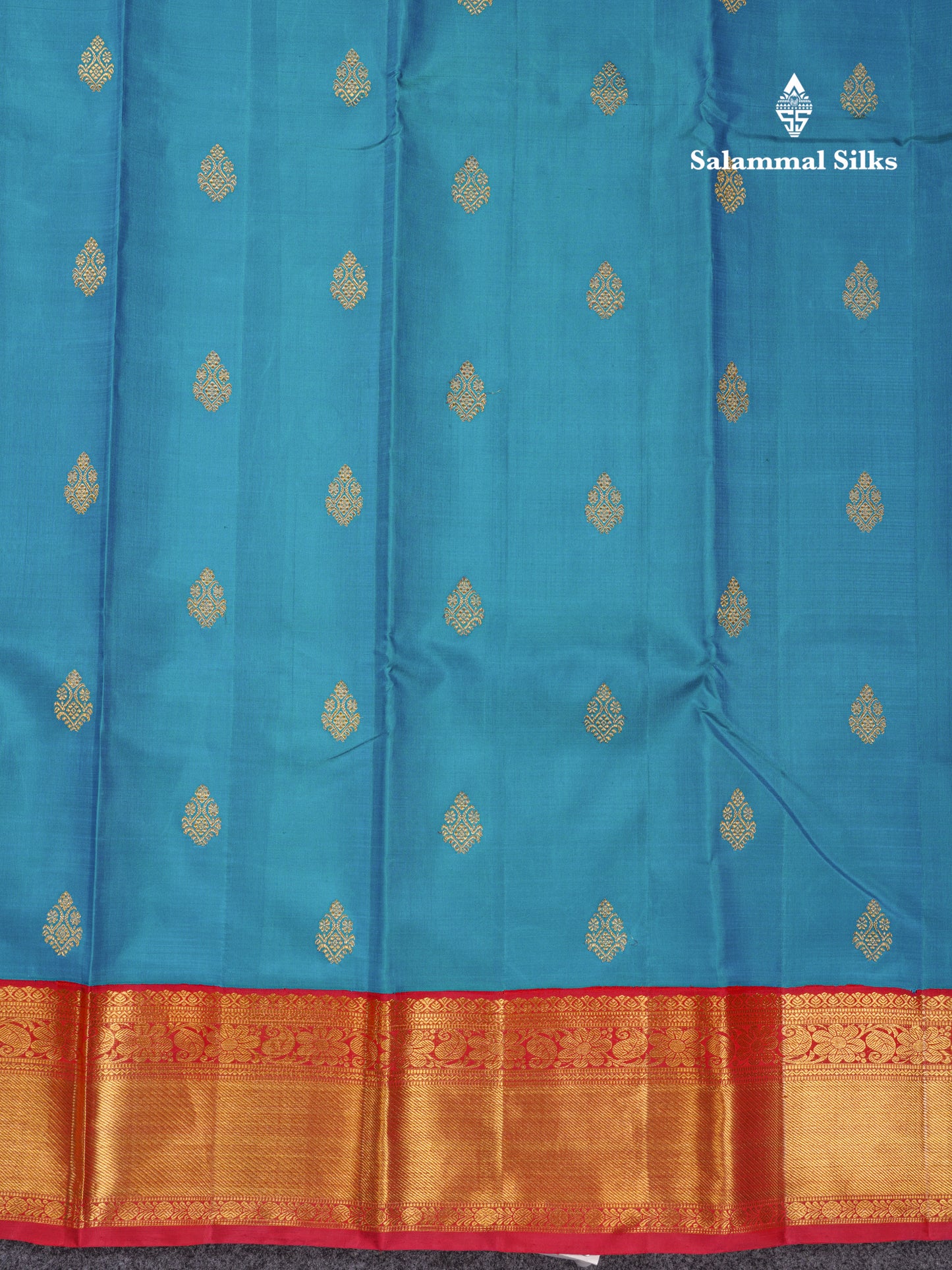 Korvai Ramar Blue Pure Kanjivaram Silk Saree With Contrast Reddish Maroon Border