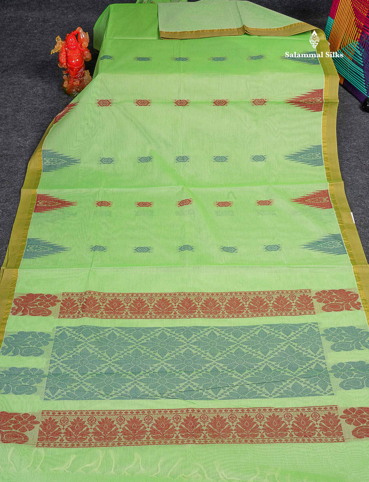 Pure Cotton Saree - Light Green Colour Body Thread Work Butta With Temple Border