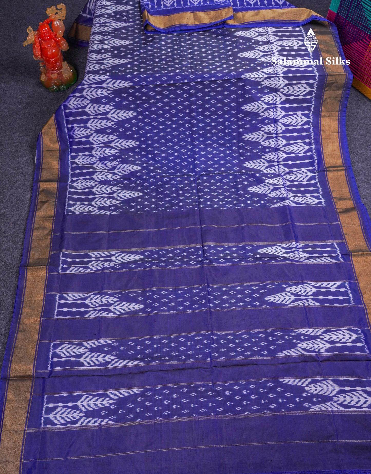 Beautiful Baby Pink Pochampalli Pure Kanjivaram Silk Saree With Contrast Pink Border