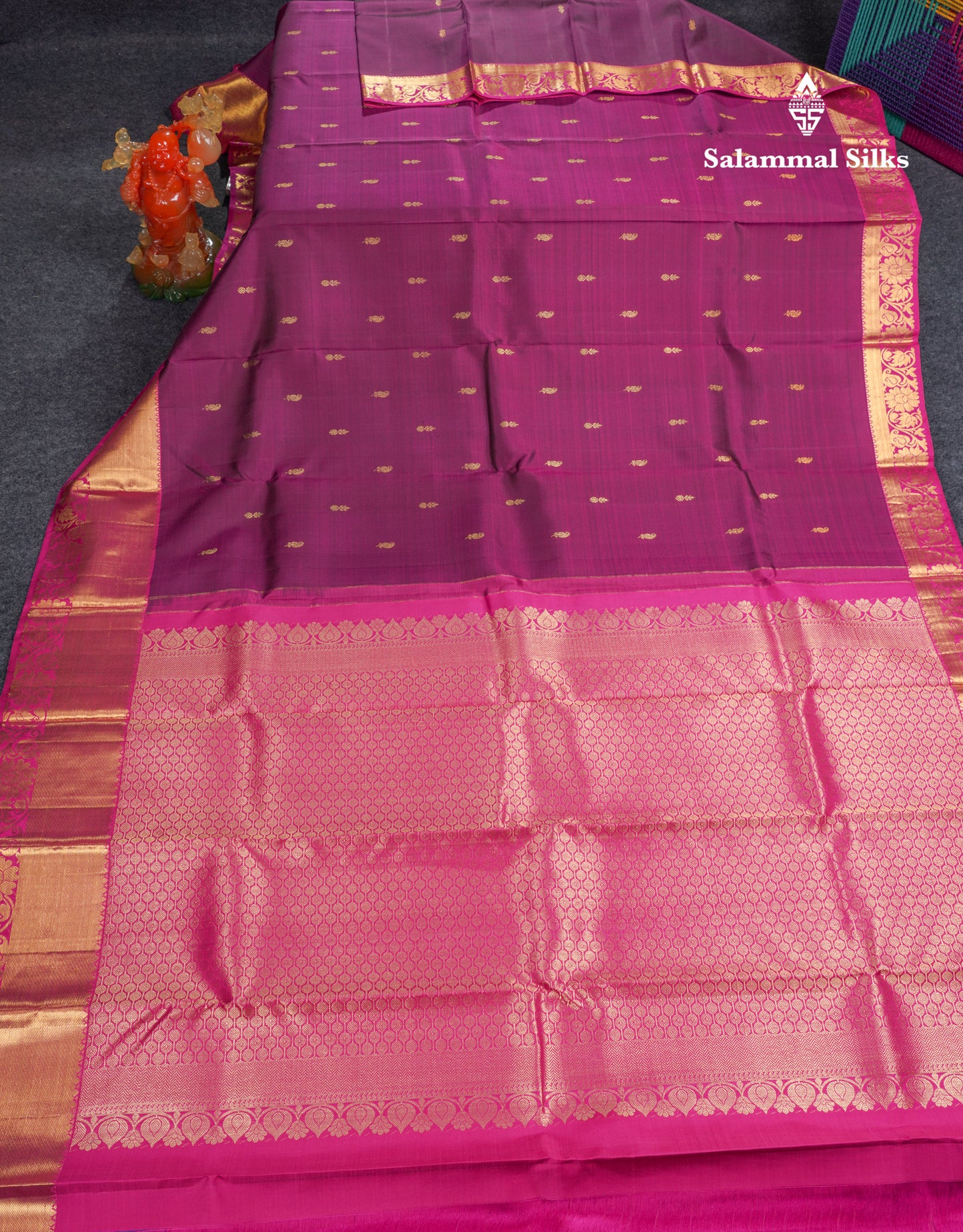 Magenta Pure Kanjivaram Silk Saree With Contrast Pink Evening Morning Border