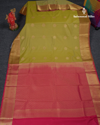 Beautiful Manthulir Green Semi Silk Saree With Contrast Pink Blouse