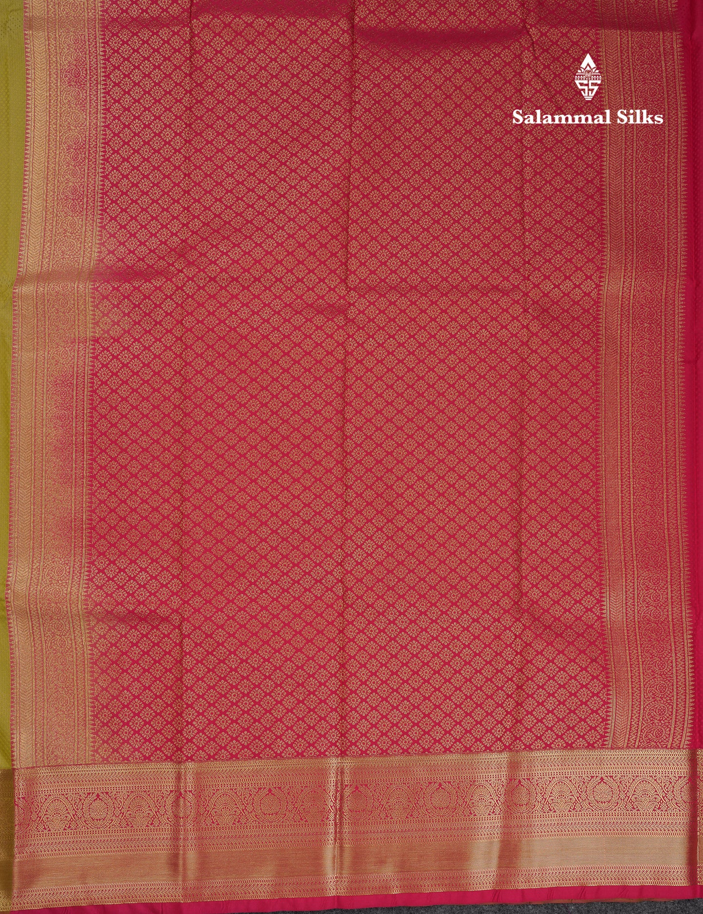 Beautiful Manthulir Green Semi Silk Saree With Contrast Pink Blouse