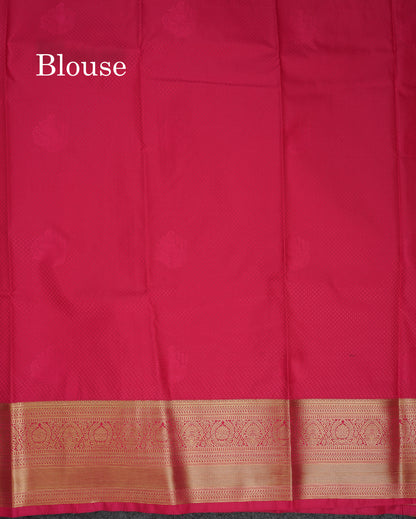 Beautiful Manthulir Green Semi Silk Saree With Contrast Pink Blouse