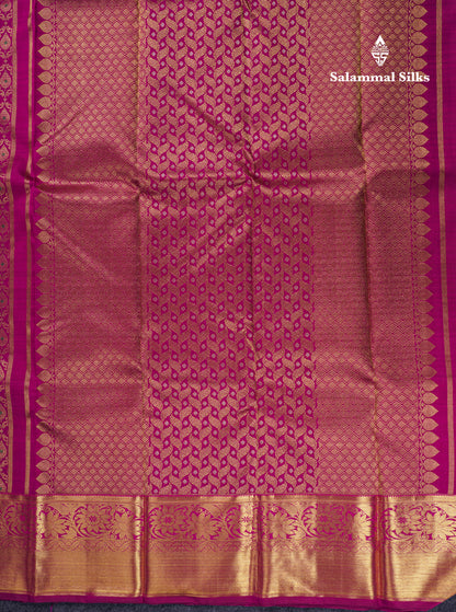 Beautiful Magenta Menakari Work Bridal Pure Silk Saree With Traditional Border