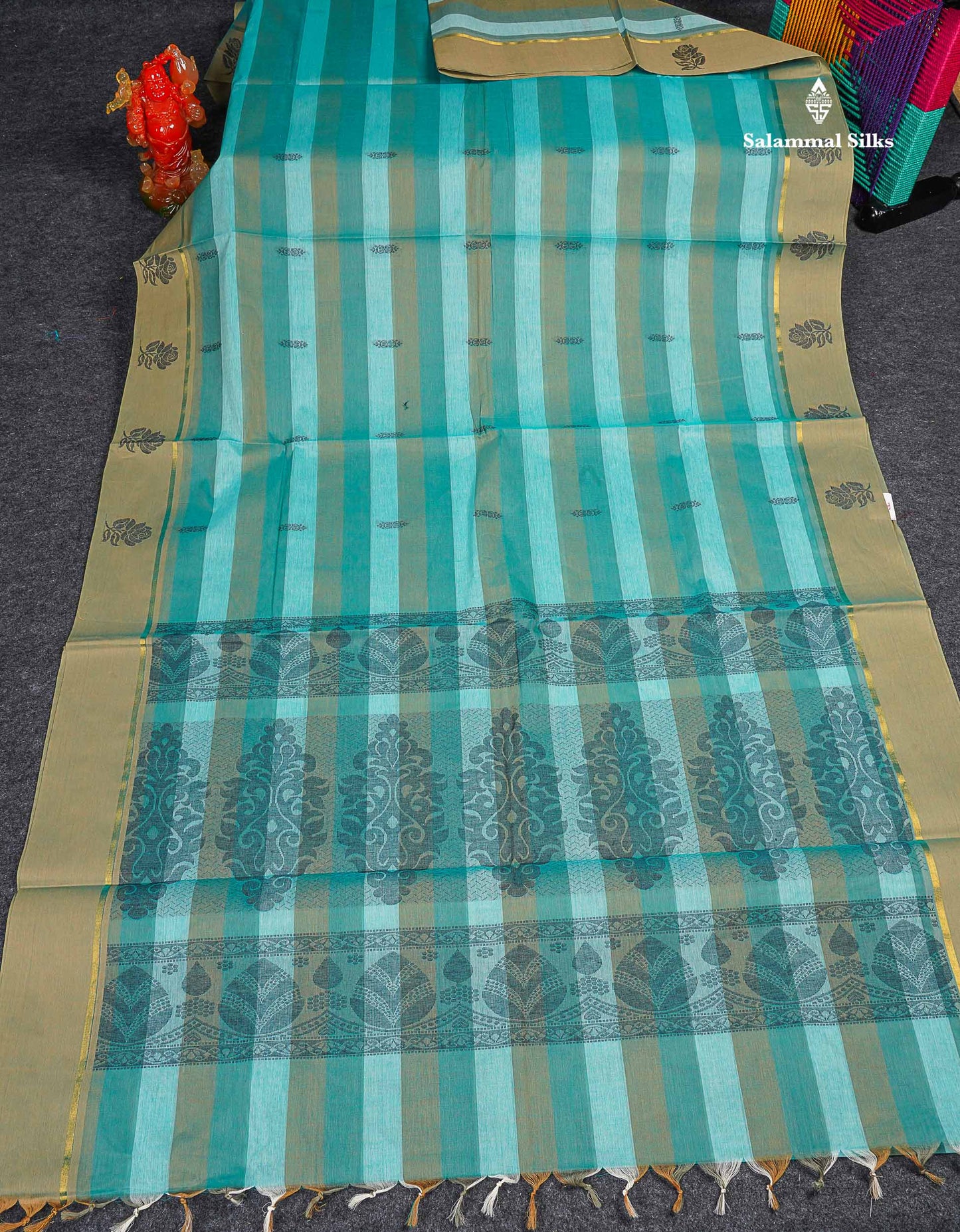 Pure Cotton Saree - Multicolour Body Thread Butta With Fancy Border