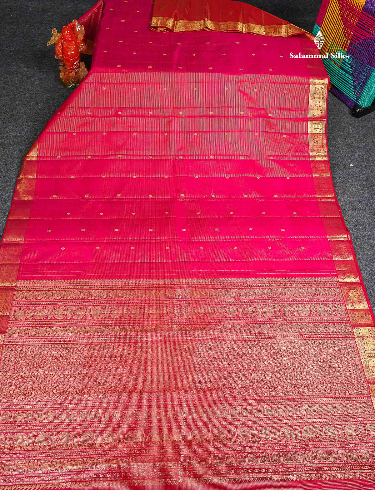 Pure Kanjivaram Silk Saree - Pink Colour Body Vaira Oosi Lines With Butta &Traditional Small Border