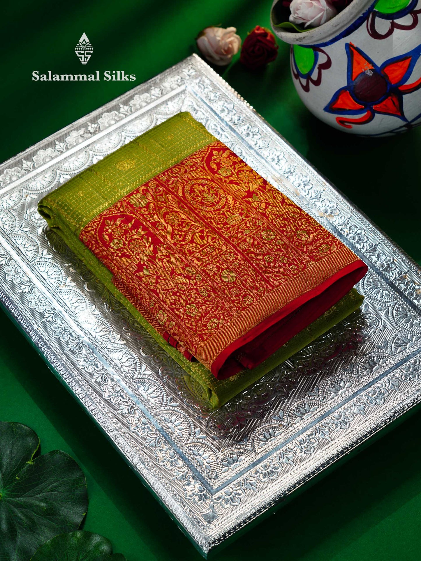 Beautiful Parrot Green Bridal Pure Kanjivaram Silk Saree With Contrast Red Traditional Evening Morning Border