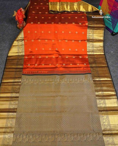 Pure Kanjivaram Silk Saree - Rust Orange Colour Body With Contrast Black Long Border
