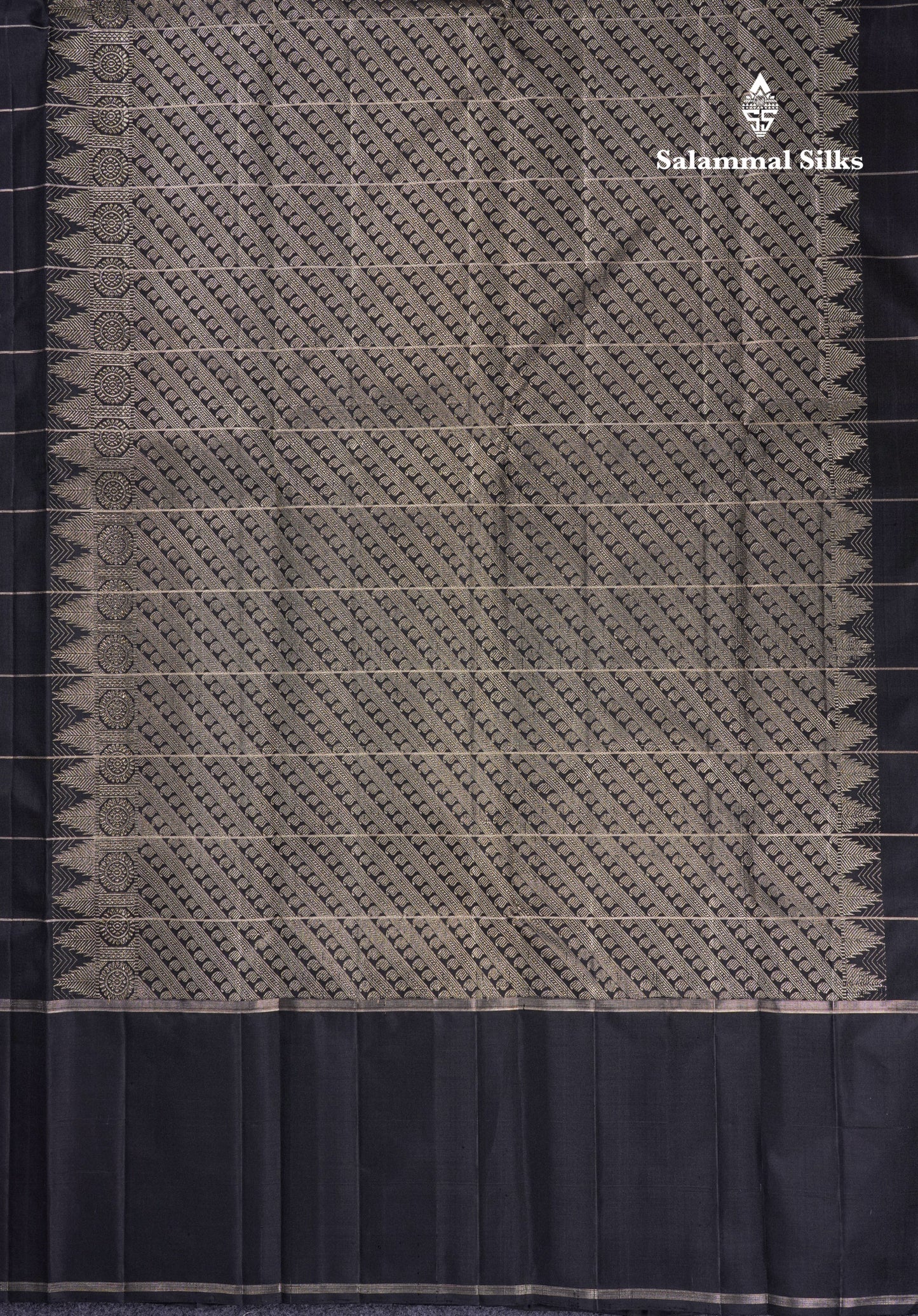 Beautiful Black Mayil Chakaram Butta Checks Pure Kanjivaram Silk Saree With Traditional Gap Border