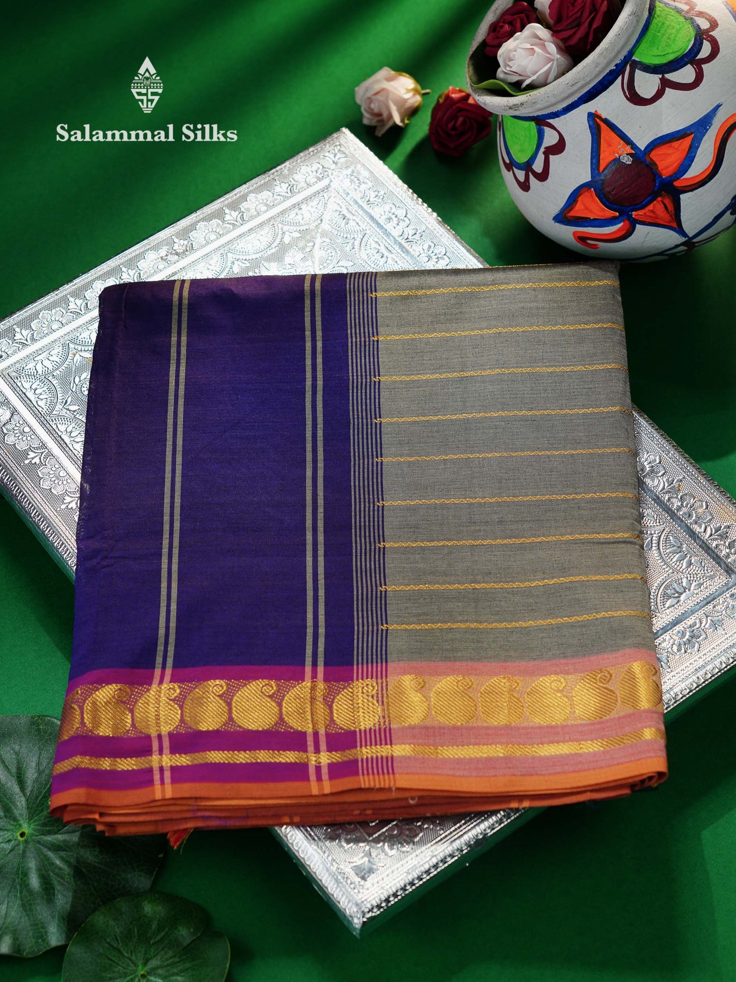 Beautiful Grey Zari Lines Semi Silk Cotton Saree With Pink Border