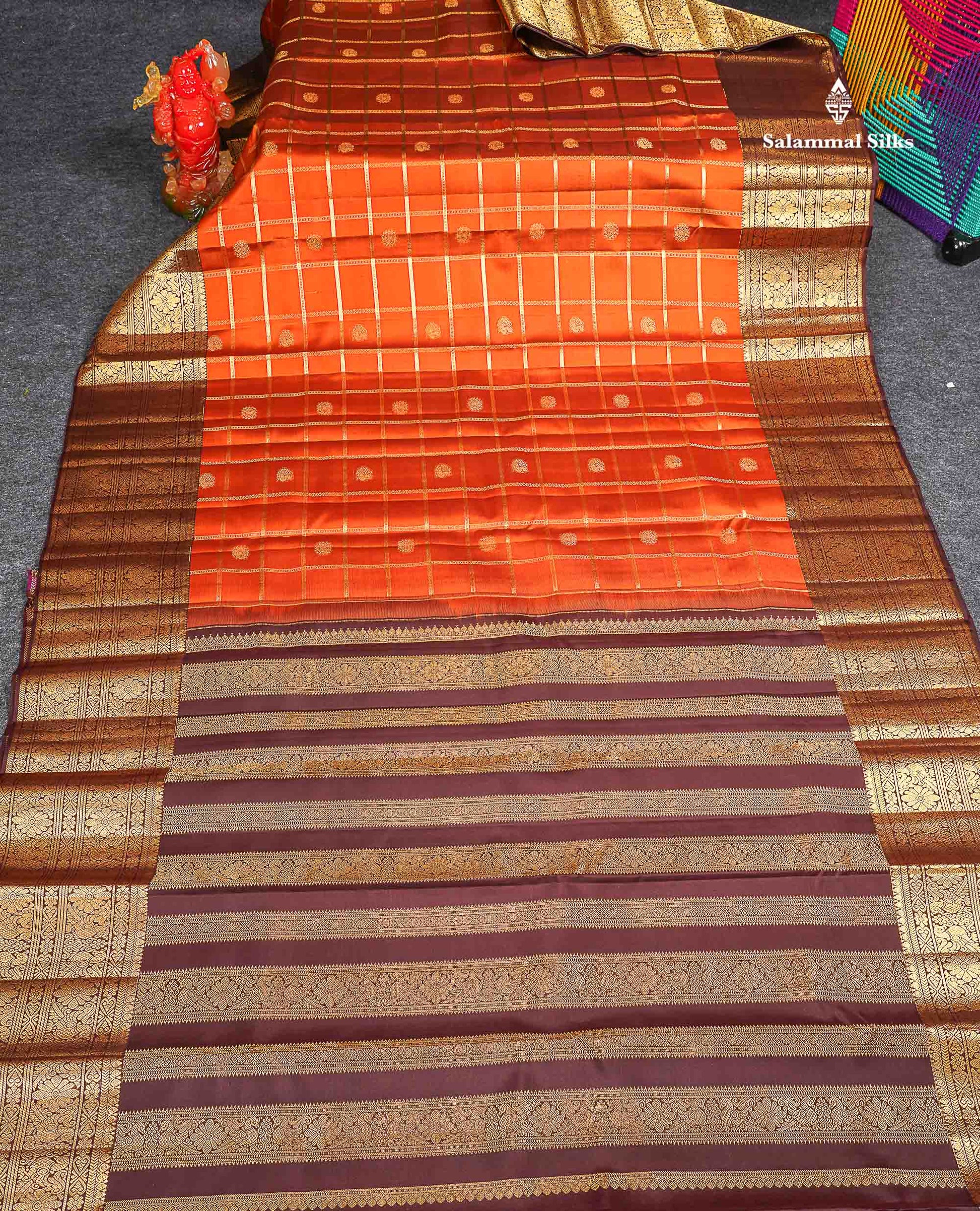 Pure Kanjivaram Silk Saree - Rust Orange Colour Body Checks With Butta & Contrast Dark Brown Long Border