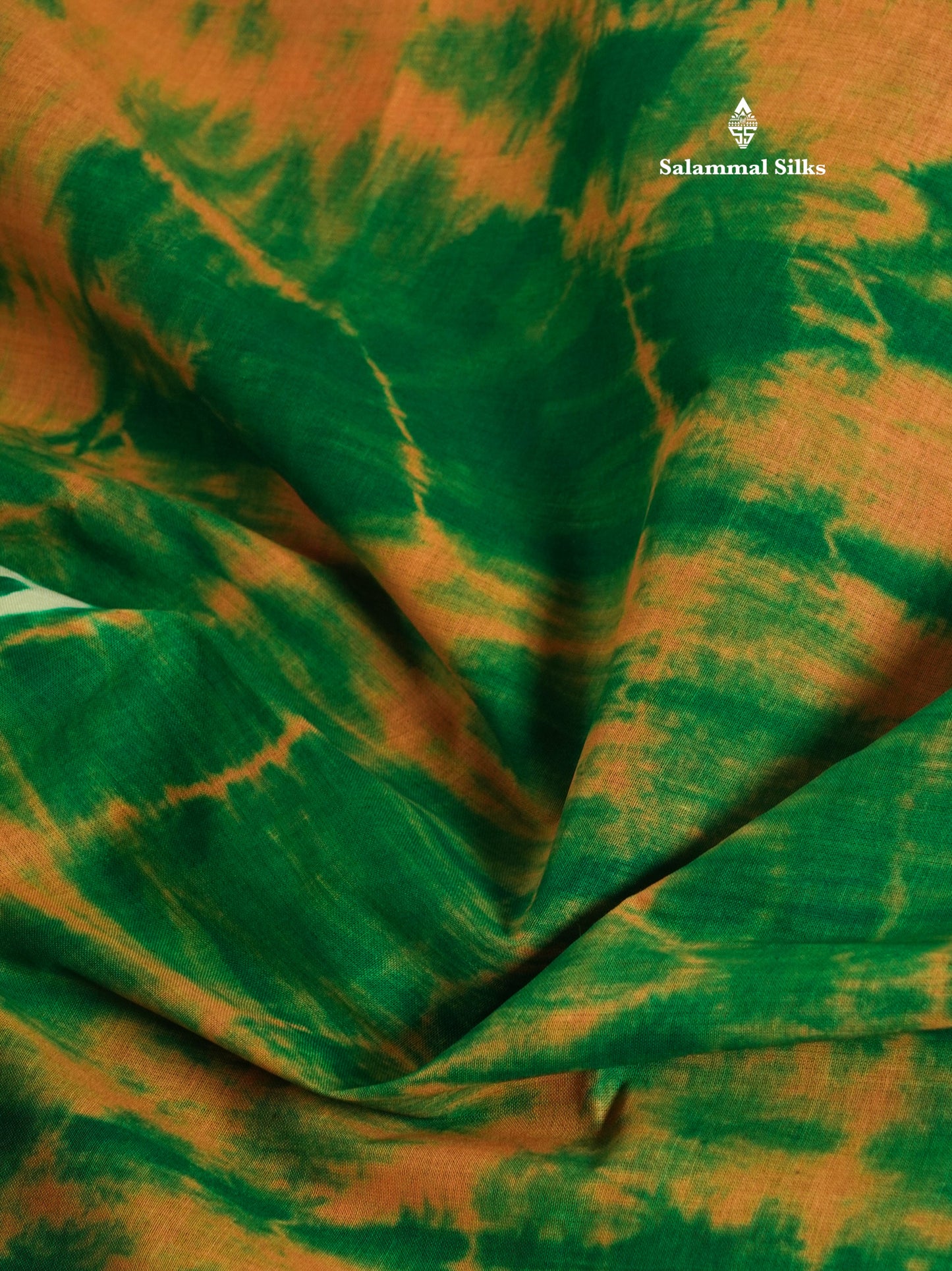 White Batik Print Sungudi Pure Cotton Saree With Contrast Grey Border