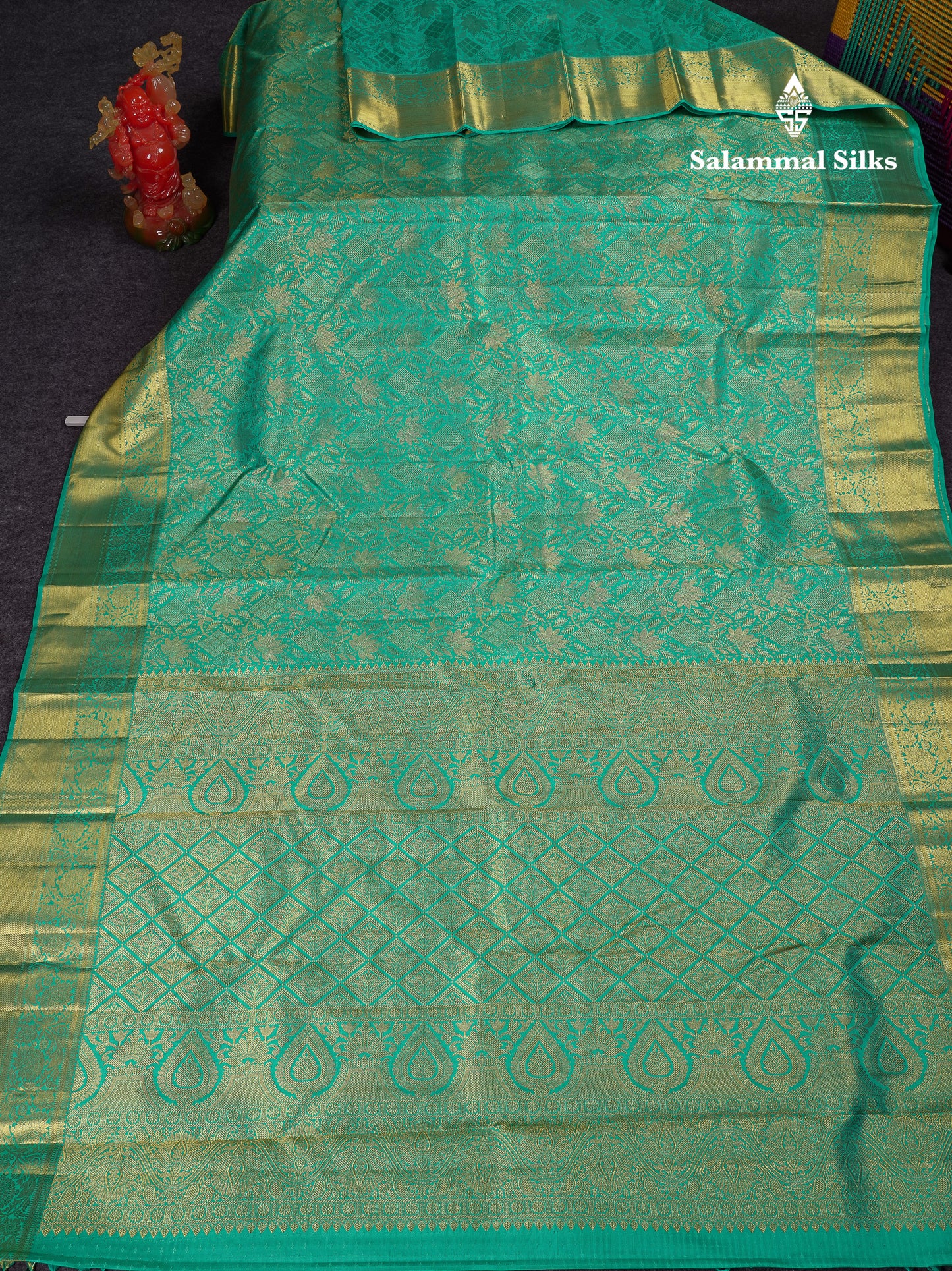Beautiful Sapphire Green Bridal Pure Kanjivaram Silk Saree With Traditional Border
