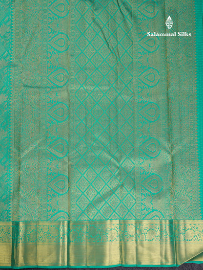Beautiful Sapphire Green Bridal Pure Kanjivaram Silk Saree With Traditional Border