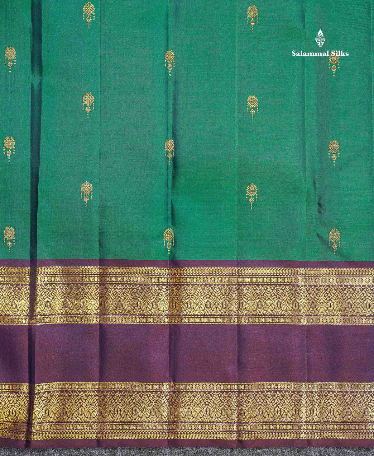 2G Zari Pure Kanjivaram Silk Saree - Dual Tone Green Colour Body With Contrast Dark Violet Rettapet Border