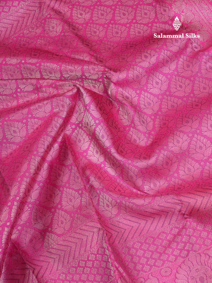 Beautiful Light Pink Bridal Pure Kanjivaram Silk Saree With Traditional Evening Morning Border