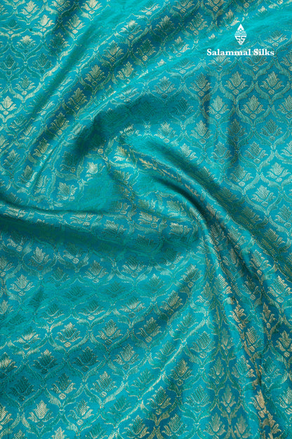 Sapphire Green Bridal Pure Kanjivaram Silk Saree With Contrast Royal Blue Border