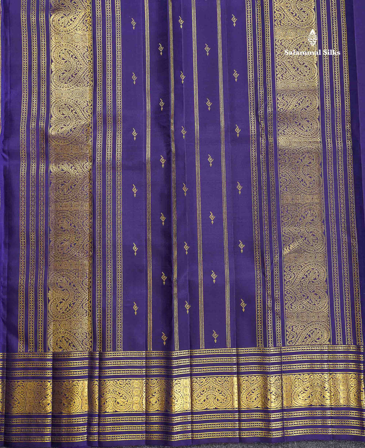 2G Zari Kanjivaram Silk Saree - Magenta Colour Body Zari Butta With Navy Blue Border