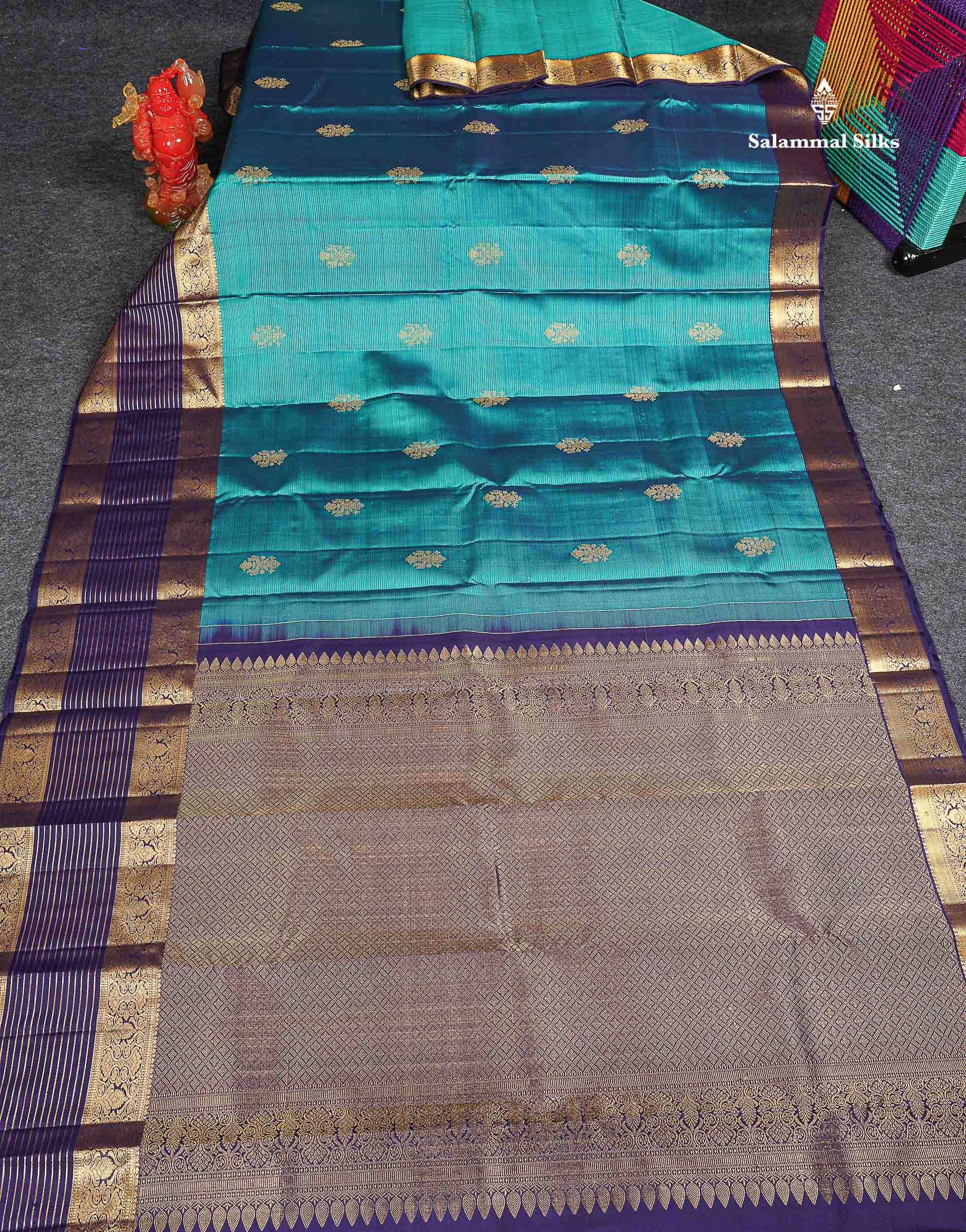 Pure Kanjivaram Silk Saree - Teal Blue Colour Body Vaira Oosi Lines With Butta & Navy Blue Evening Morning Border