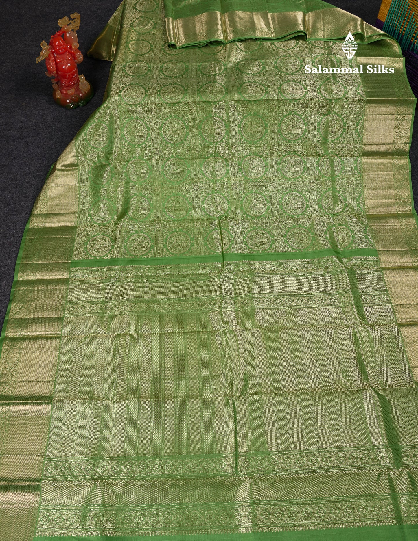 Beautiful Light Green Bridal Pure Kanjivaram Silk Saree With Traditional Border