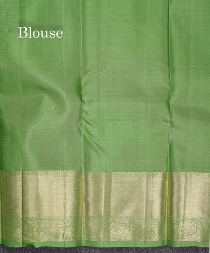 Beautiful Light Green Bridal Pure Kanjivaram Silk Saree With Traditional Border