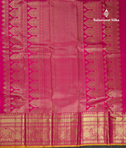 Beautiful Magenta Pink Bridal Pure Kanjivaram Silk Saree With Traditional Border