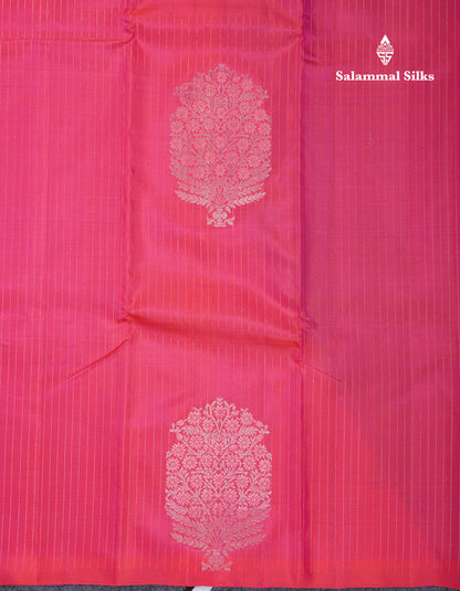 Dual Tone Pinkish Orange Pure Kanjivaram Silk Saree With Contrast Sapphire Green Blouse