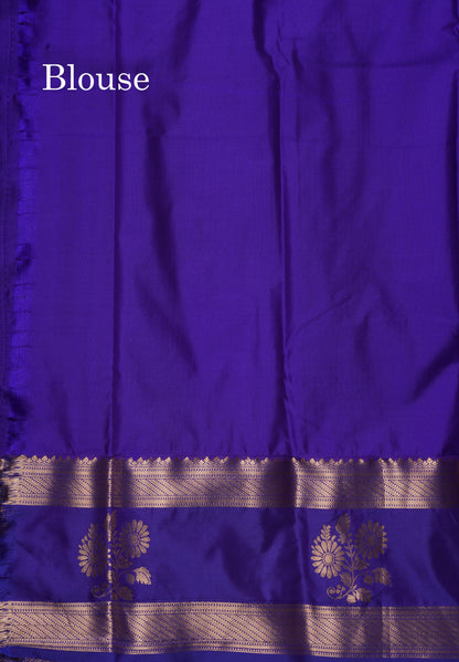 Dual Tone Green Shade Semi Silk Saree With Contrast Violet Border