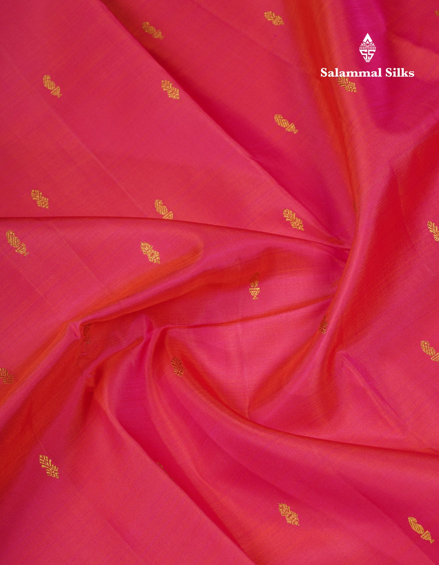 Dual Tone Pinkish Orange Pure Kanjivaram Silk Saree With Contrast Vadamalli Small Traditional Border