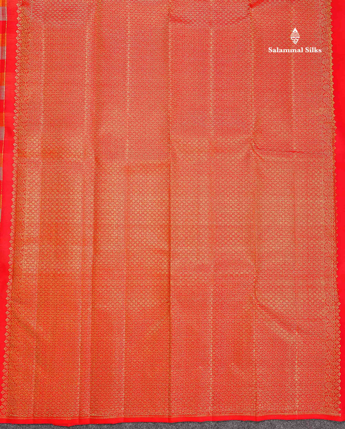 Pure Kanjivaram Silk Saree - Paalum Pazham Checks & Butta With Contrast Red Blouse