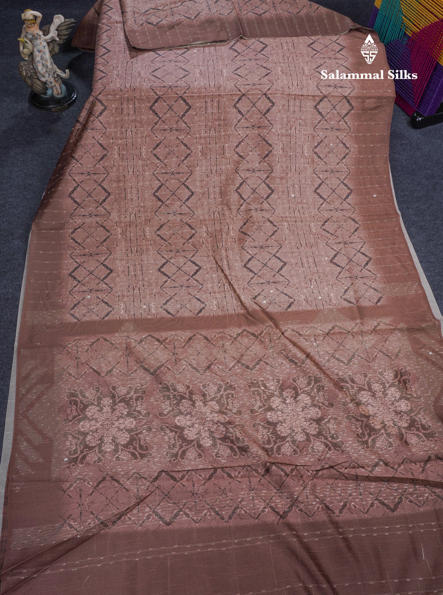 Onion Pink Thread Work Printed Semi Tussar Fancy Saree With Contrast Magenta Border