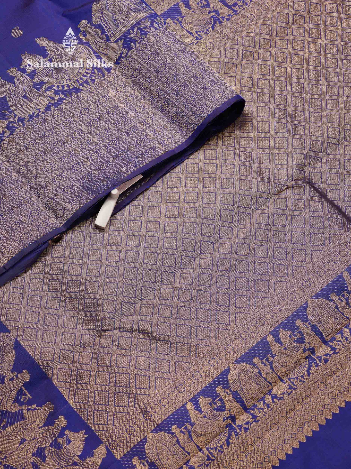 Beautiful Royal Blue Pure Kanjivaram Silk Saree With Traditional Evening Morning Pallaku Border