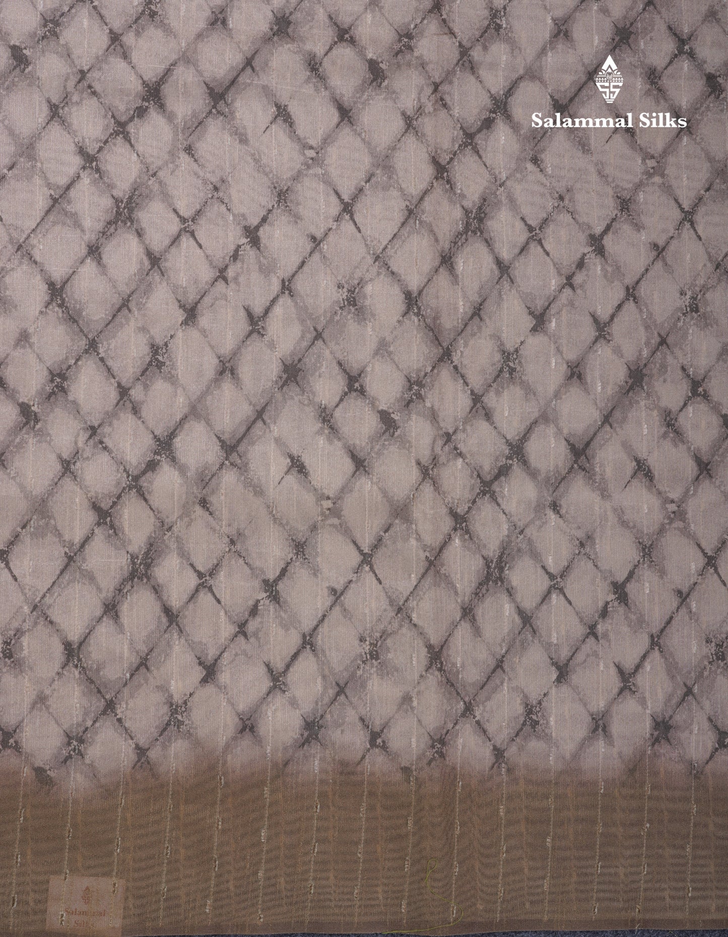 Onion Pink Thread Work Printed Semi Tussar Fancy Saree With Contrast Magenta Border