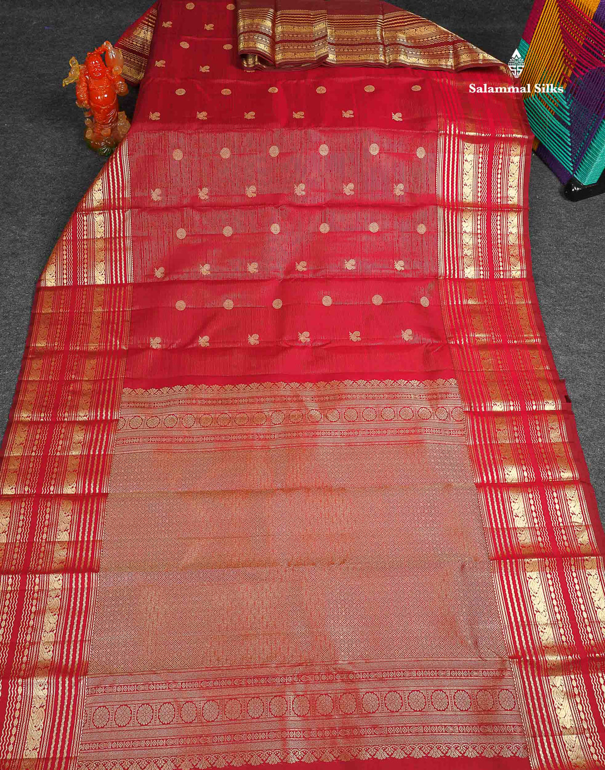 Pure Kanjivaram Silk Saree - Maroon Colour Body Vaira Oosi Lines With Butta & Traditional Long Border