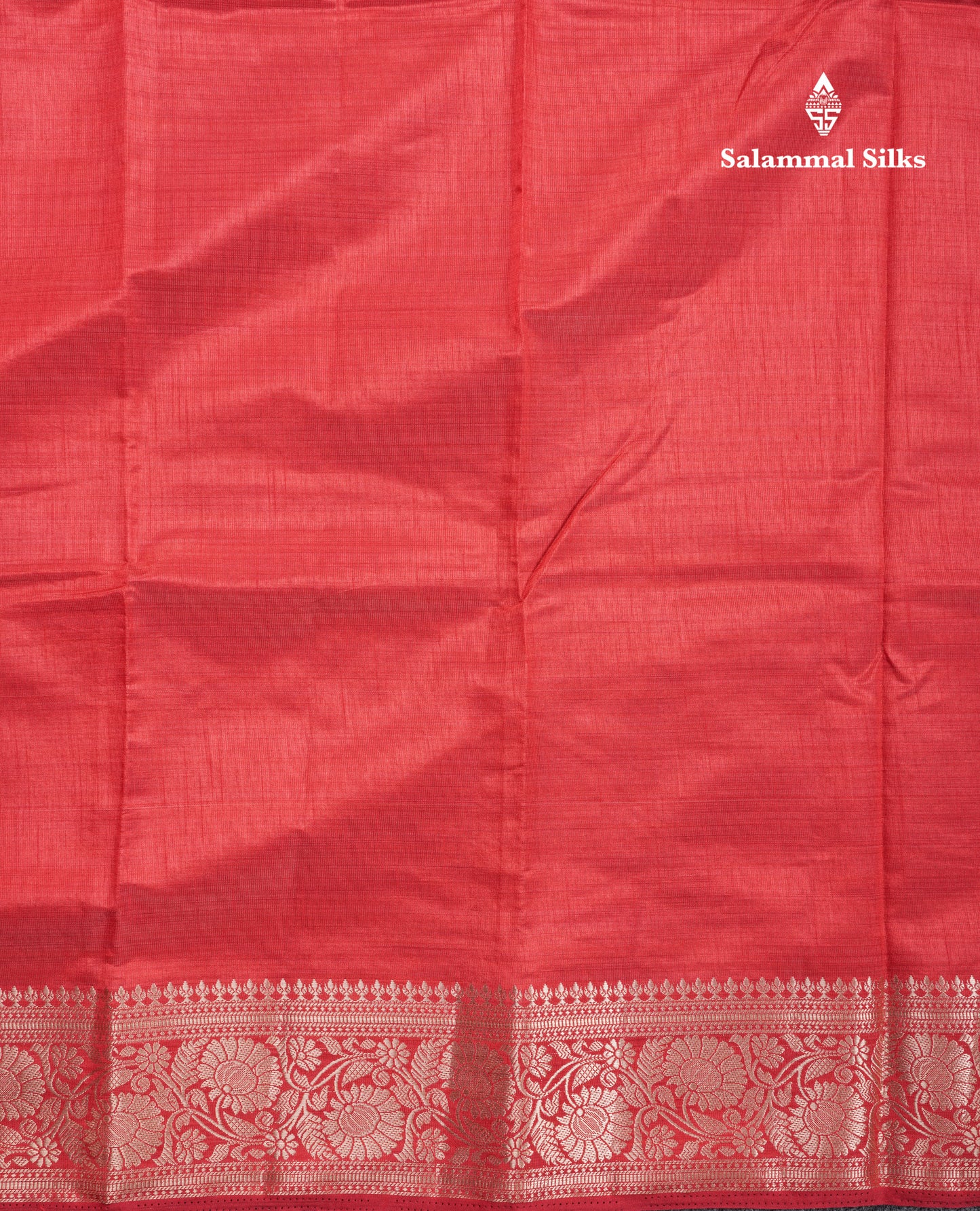 Beautiful Chilly Red Plain Semi Raw Silk Saree With Fancy Border