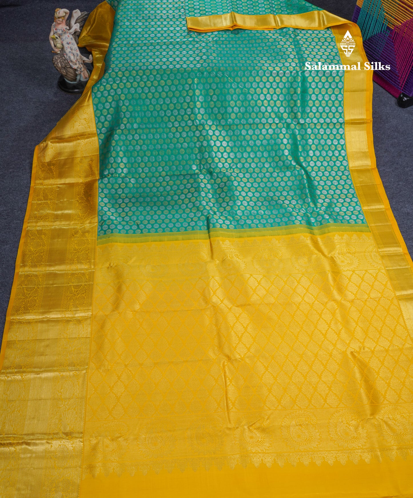 Saffire Green Bridal Pure Kanjivaram Silk Saree With Contrast Yellow Traditional Evening Morning Border