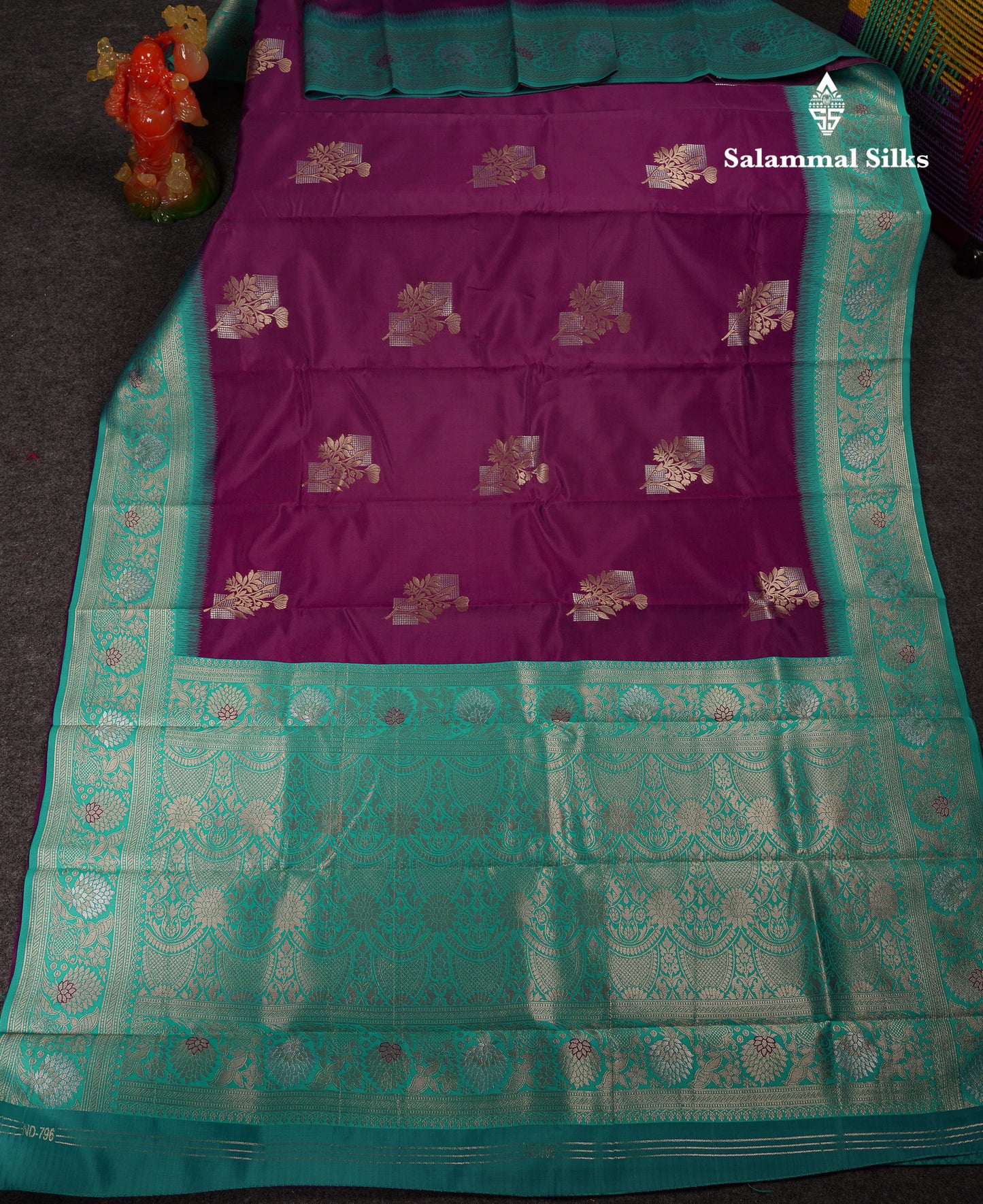 Beautiful Redish Maroon Semi Silk Saree With Contrast Sapphire Green Fancy Border