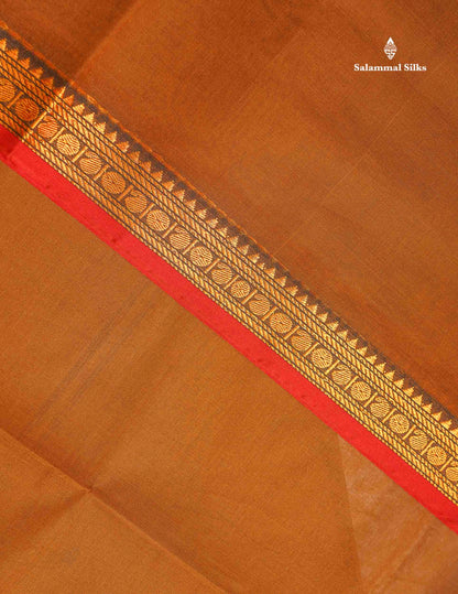Beautiful Redish Maroon Plain Pure Cotton Saree With Contrast Dual Tone Bottle Green Thread Work Traditional Small Border