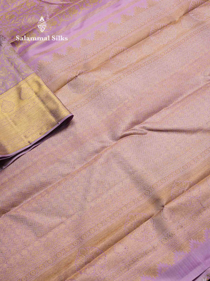 Beautiful Lavender Bridal Pure Kanjivaram Silk Saree With Traditional Medium Border