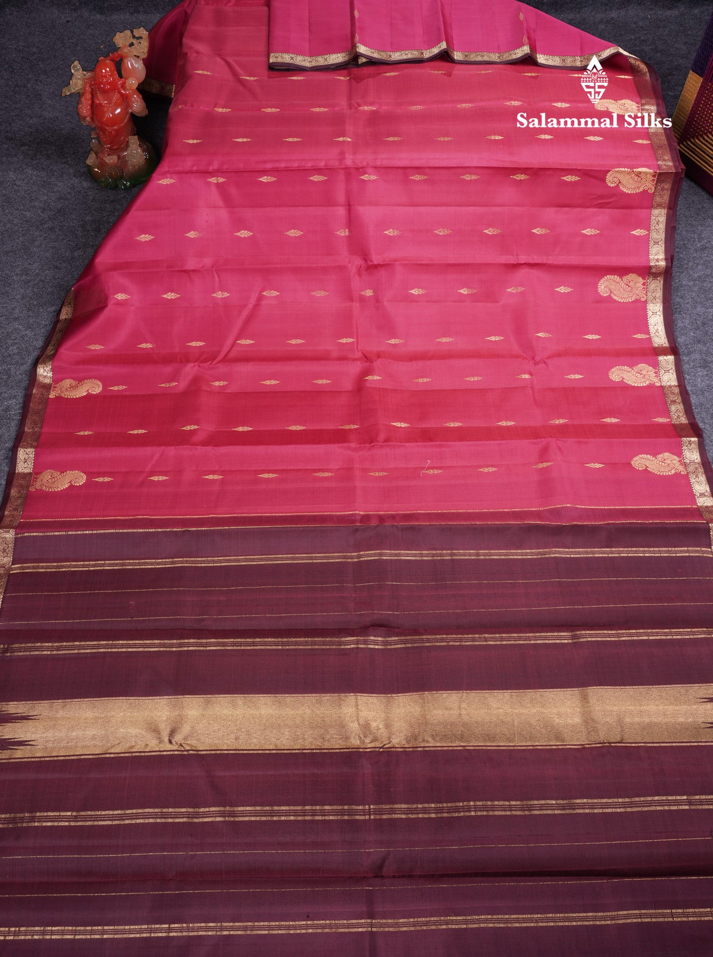 Beautiful Pink Shade Pure Kanjivaram Silk Saree With Contrast Dark Brown Traditional Small Border