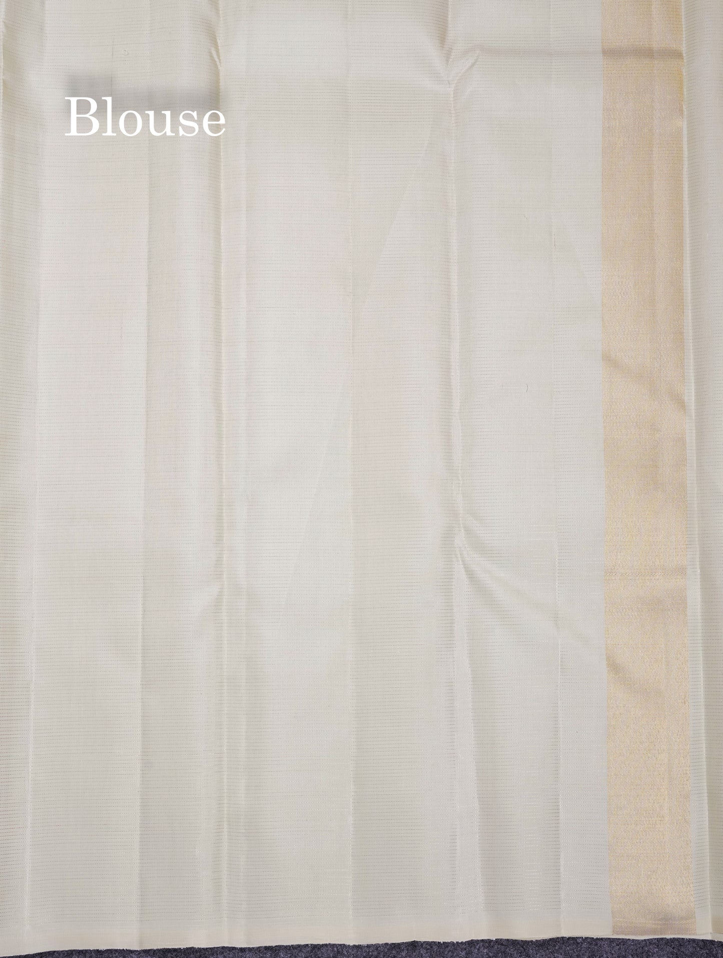 Beautiful Half White Vaira Oosi Lines 8 Kol Pure Kanjivaram Silk Saree With Traditional Tissue Raising Border