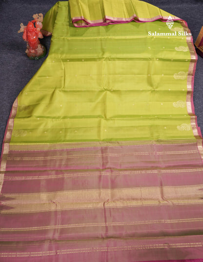 Beautiful Parrot Green Pure Kanjivaram Silk Saree With Contrast Dual Tone Pink Small Border