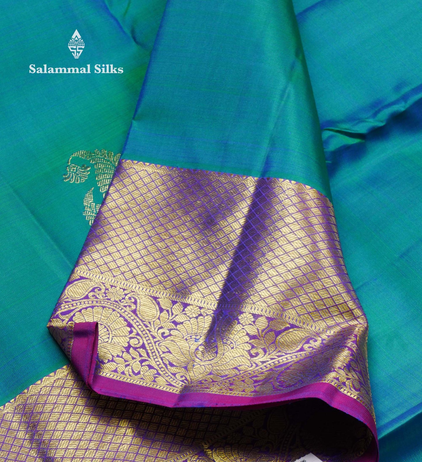 Beautiful Dual Tone Peacock Green Pure Kanjivaram Silk Saree With Contrast Vadamalli Traditional Evening Morning Border