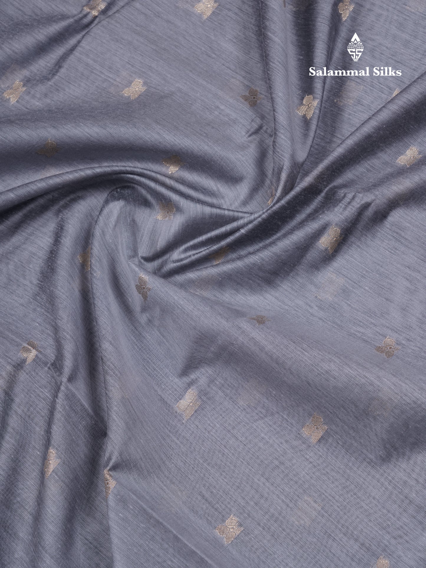 Beautiful Grey Maheshwar Cotton Saree With Traditional Small Border