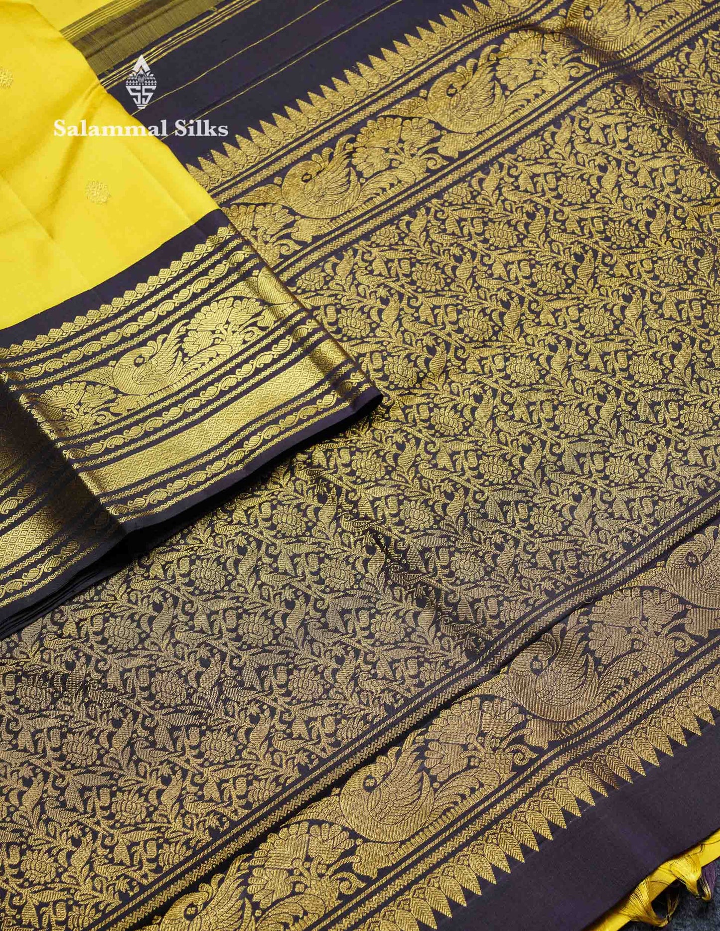 Korvai Beautiful Lemon Yellow Pure Kanjivaram Silk Saree With Contrast Dark Violet Traditional Border