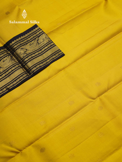 Korvai Beautiful Lemon Yellow Pure Kanjivaram Silk Saree With Contrast Dark Violet Traditional Border