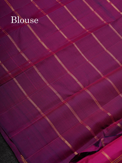 Beautiful Vadamalli Silver & Gold Zari Checks Pure Kanjivaram Silk Saree With Contrast Dark Purple Traditional Border